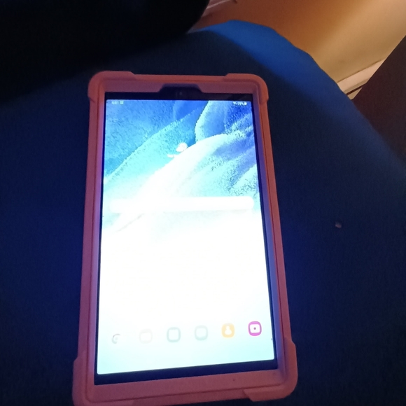 Samsung Galaxy tablet a7 - Picture 9 of 14